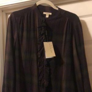 NWT Burberry XL black currant top
